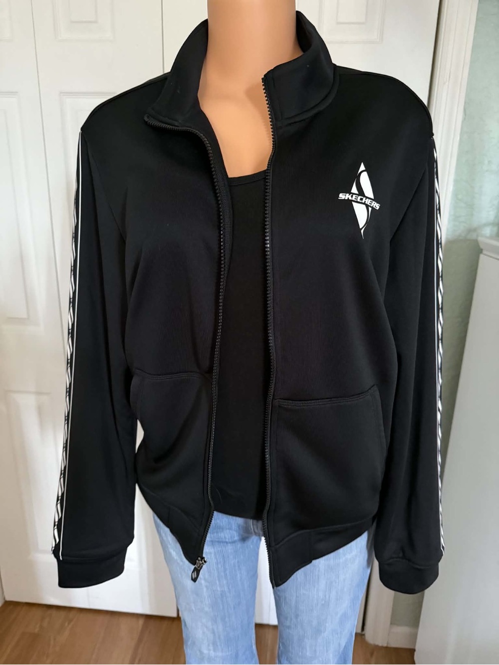 Skechers Black Track Jacket Full Zip Athletic Jacket